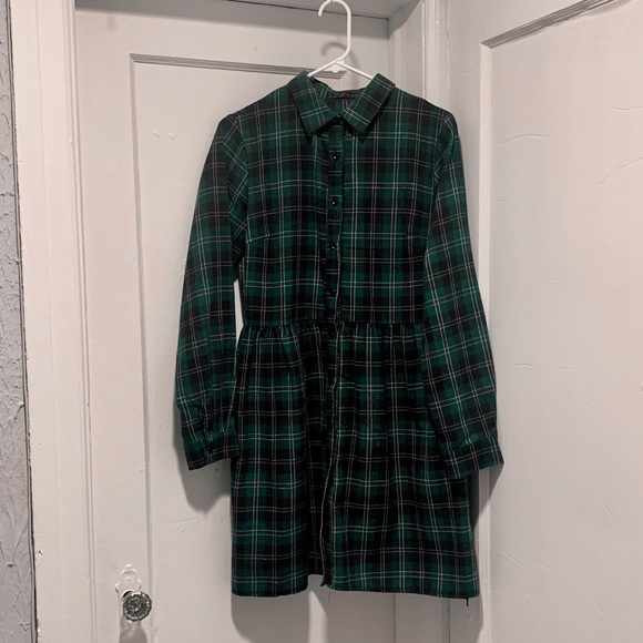 Green Plaid Flannel Dress - Picture 2 of 8